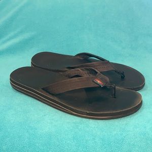 Rainbow-size XL (size 11-12), black flip flops